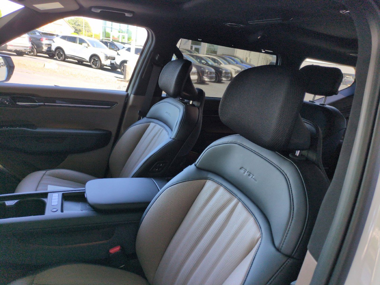 New 2026 Kia EV9 GT-Line AWD/4WD image 19