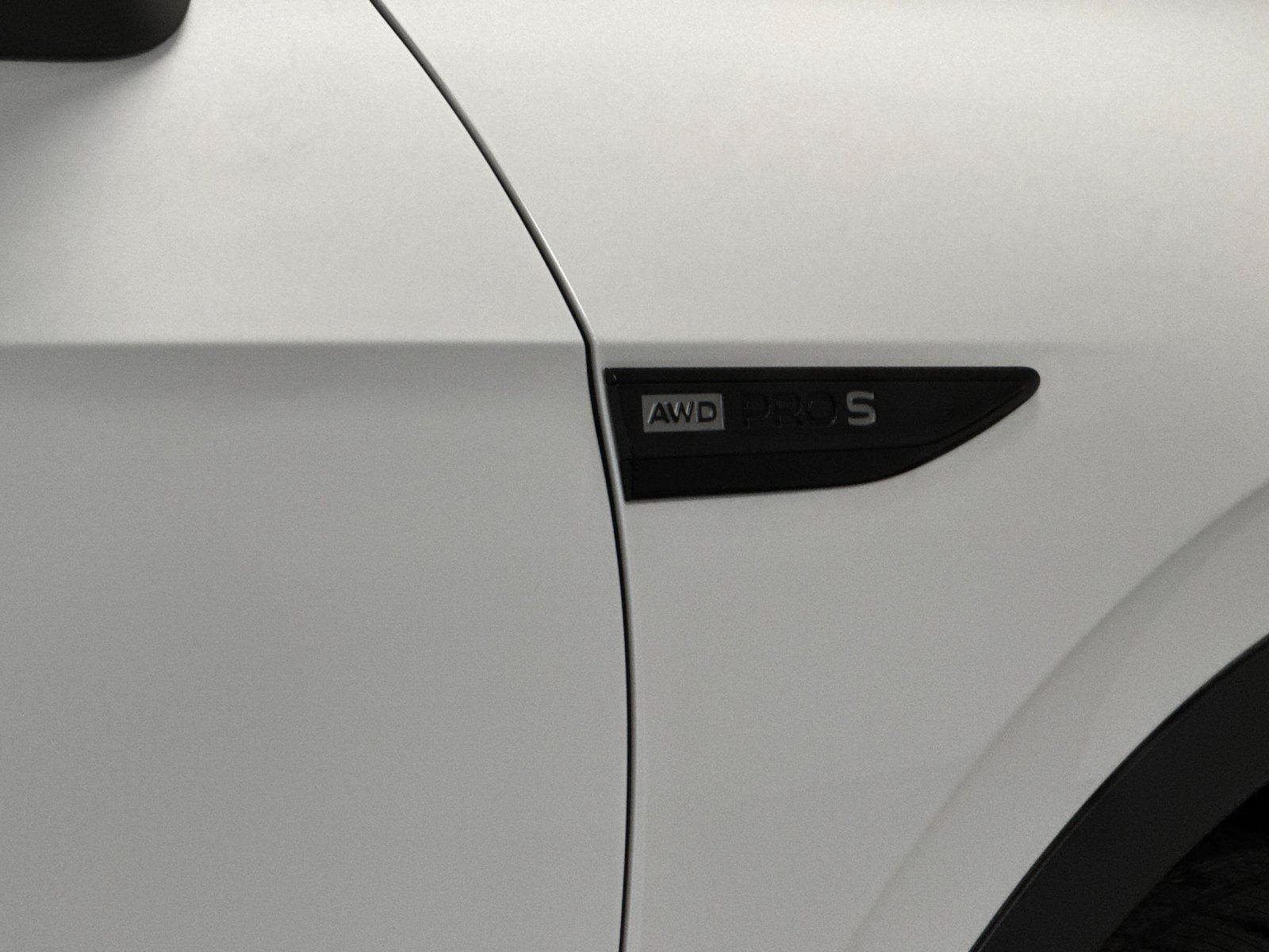 New 2026 Volkswagen ID.4 Pro S Plus AWD/4WD image 26