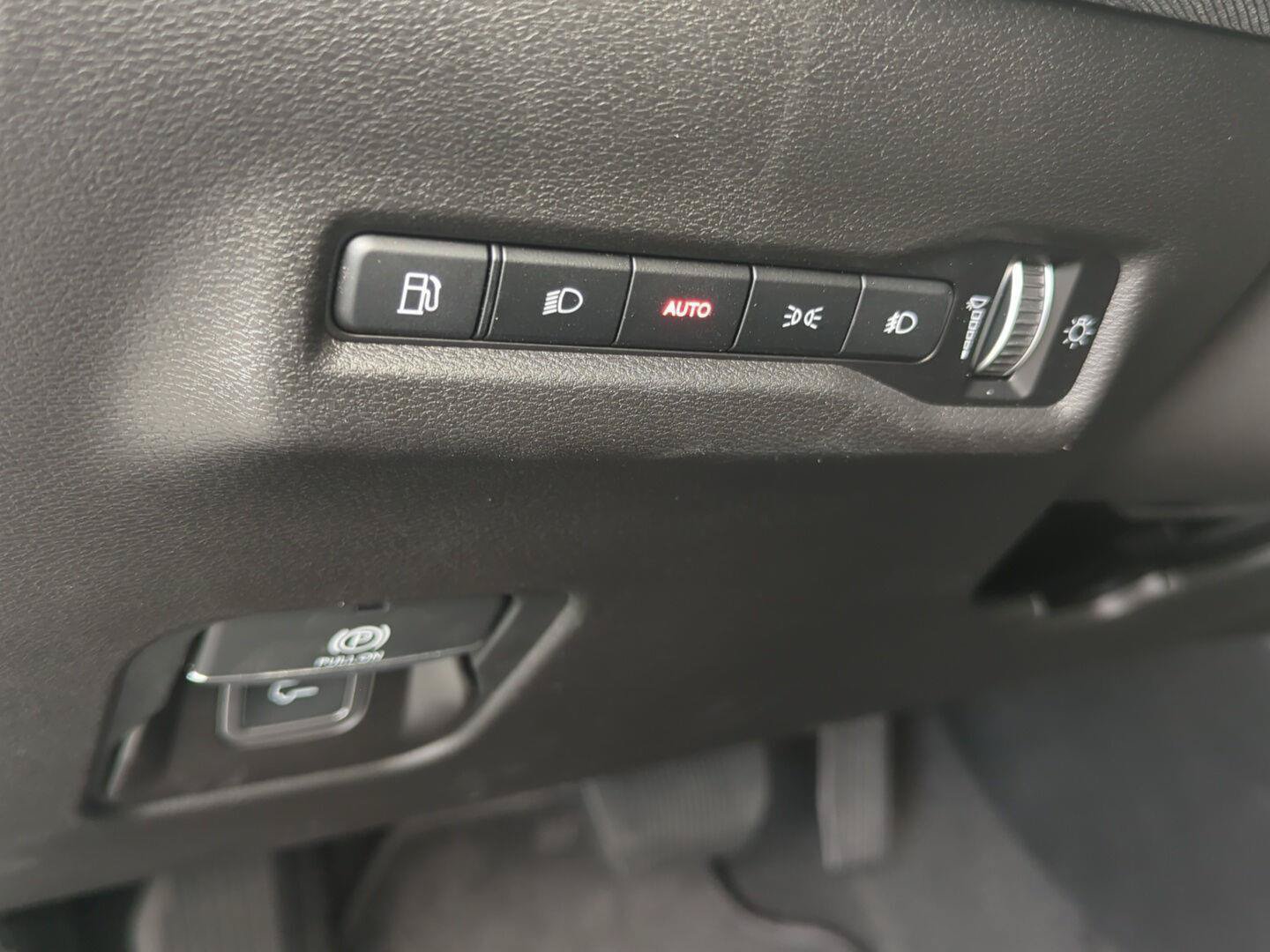 New 2026 Jeep Cherokee Limited AWD/4WD image 16