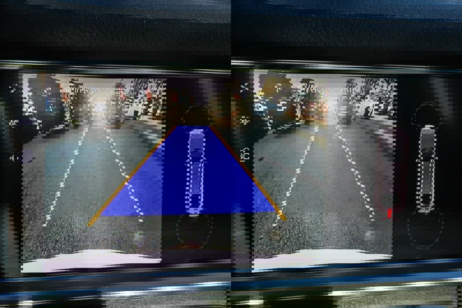 Used 2023 Porsche Panamera Platinum Edition image 23