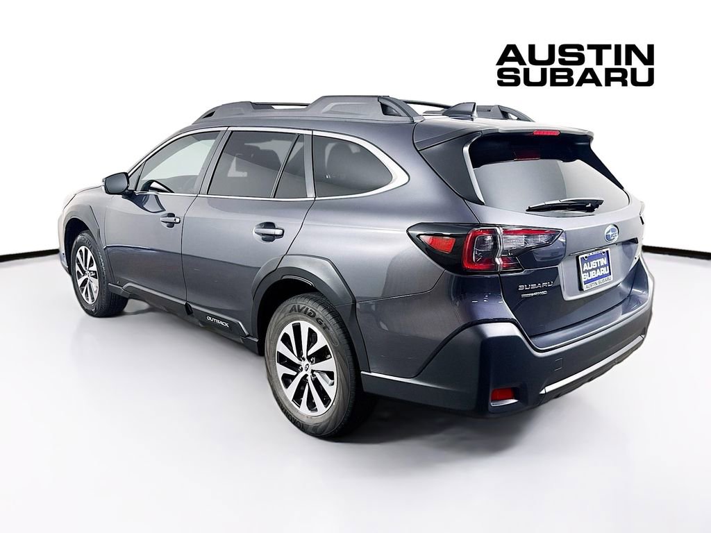 Used 2024 Subaru Outback Premium AWD/4WD image 5