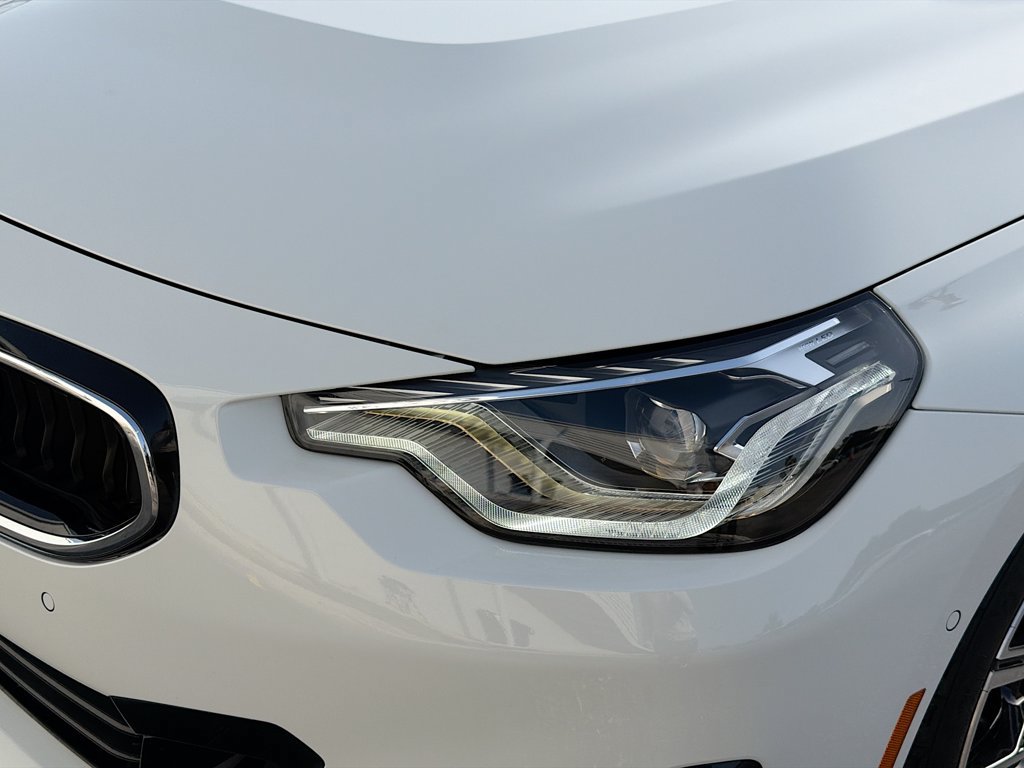 Used 2024 BMW 230i Coupe w/ Premium Package RWD image 9