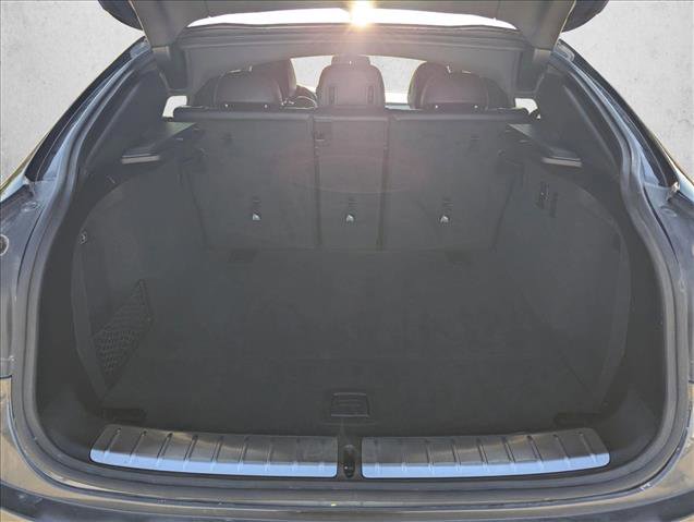 Used 2023 BMW X4 xDrive30i w/ Parking Assistance Package image 17