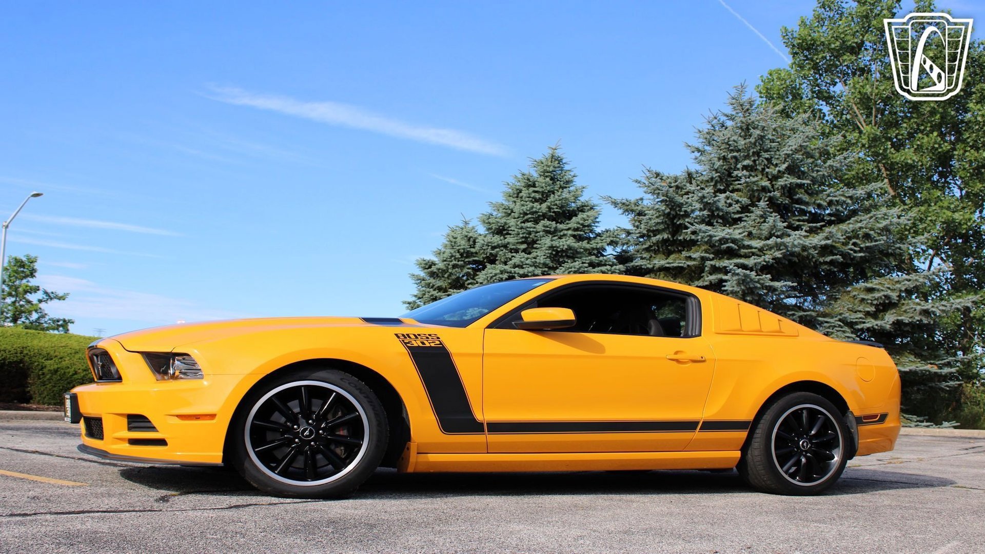 Used 2013 Ford Mustang Boss 302 w/ Boss 302 Accessory Pkg image 2