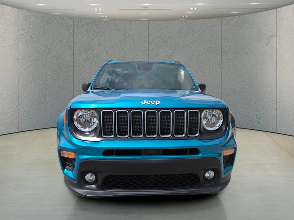 Used 2022 Jeep Renegade Latitude AWD/4WD image 12