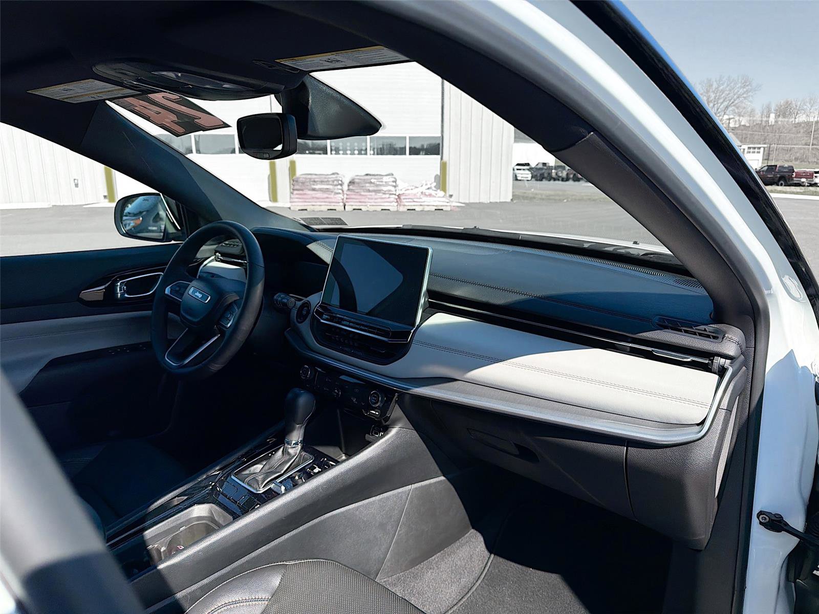 Used 2024 Jeep Compass Limited w/ Elite Group image 29