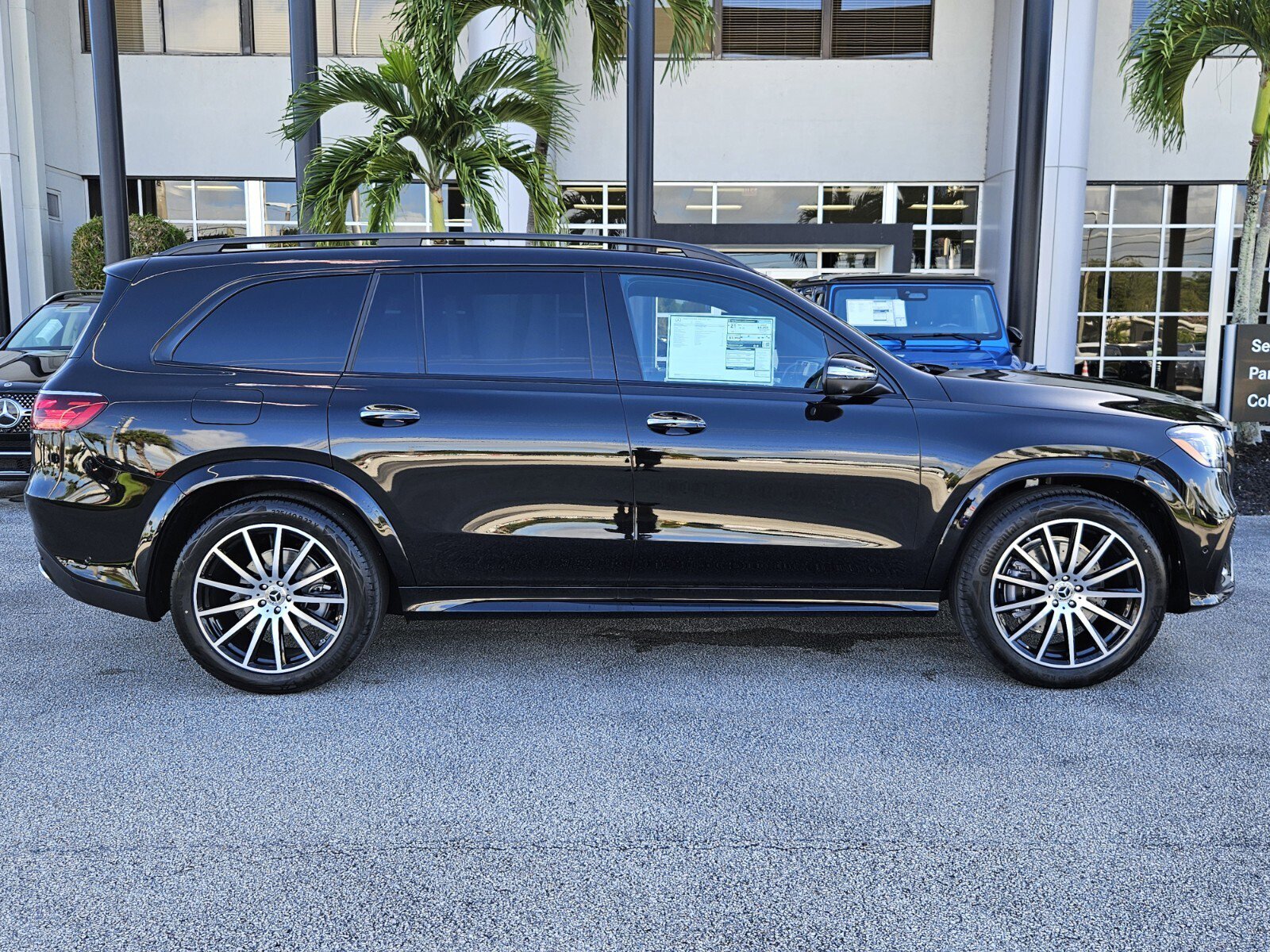 New 2026 Mercedes-Benz GLS 450 4MATIC image 3