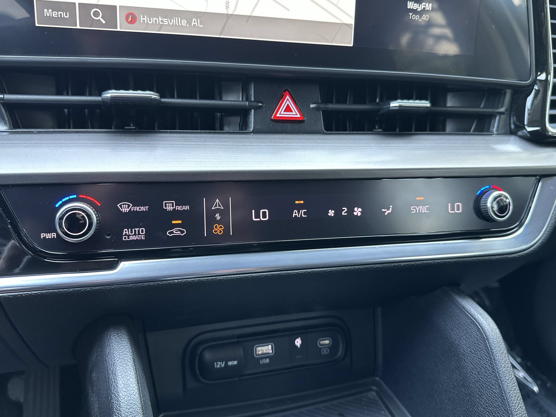 Used 2023 Kia Sportage EX FWD image 16