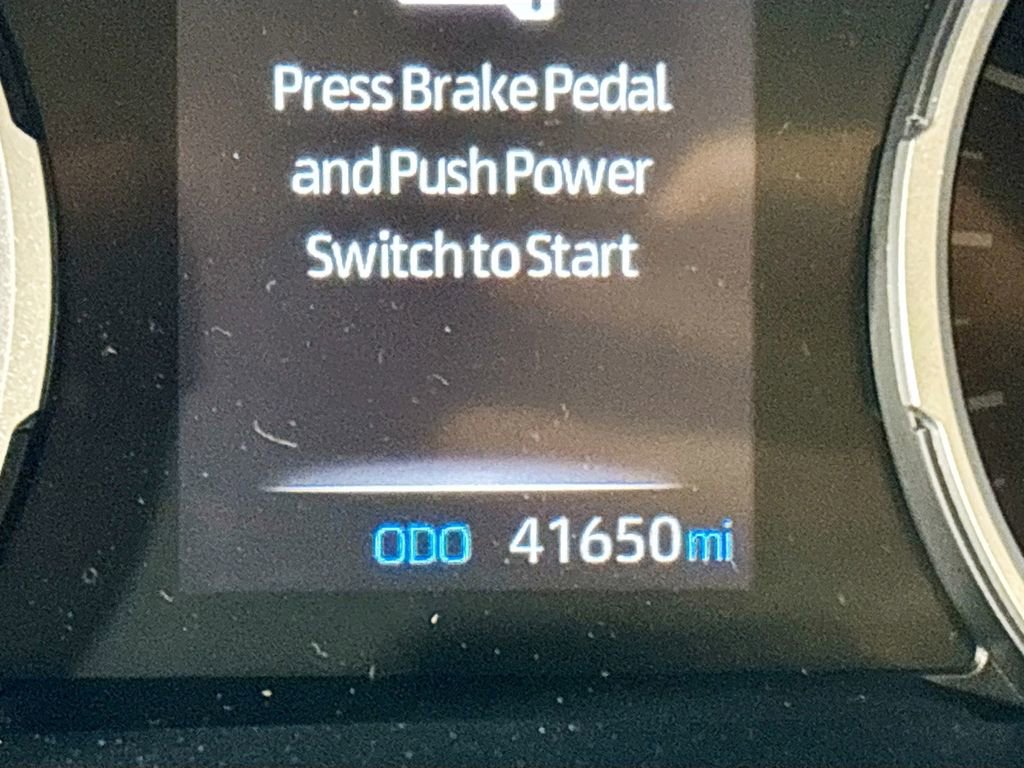 Used 2022 Toyota RAV4 XLE image 14