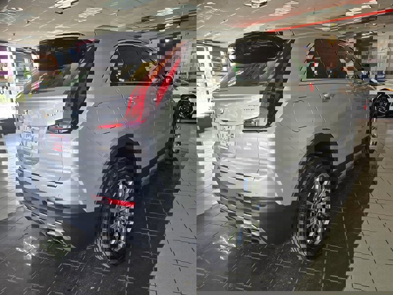 Used 2020 Cadillac XT4 Premium Luxury image 4