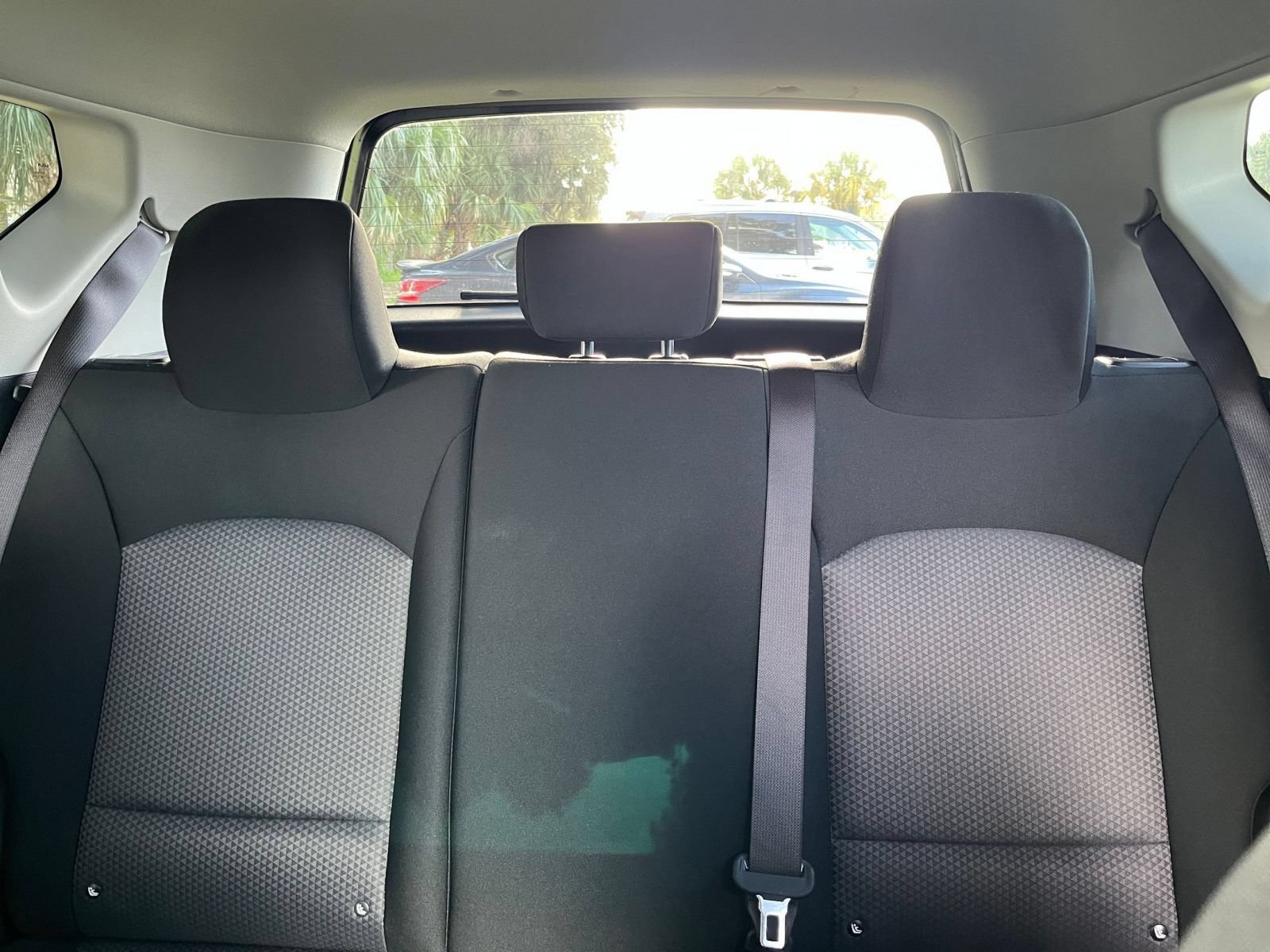 Used 2025 Kia Soul LX w/ LX Technology Package FWD image 35