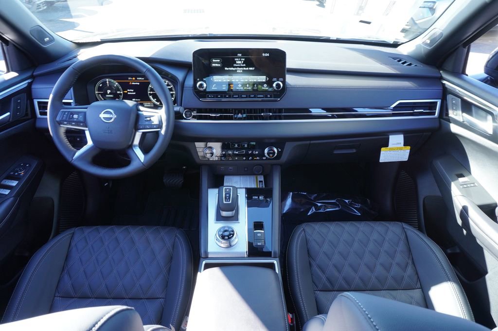 New 2026 Nissan Rogue Platinum image 11