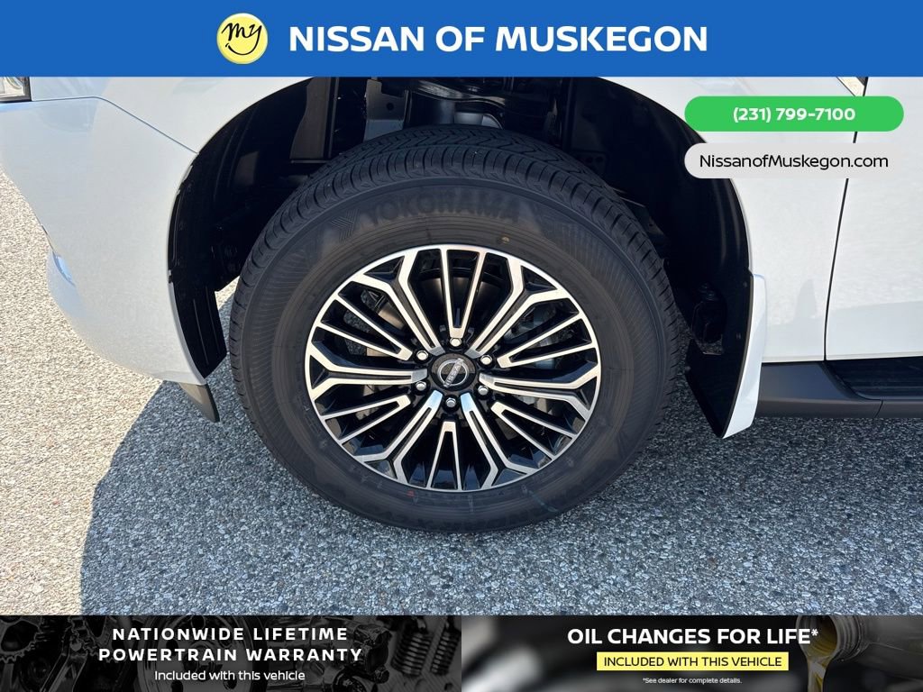 New 2025 Nissan Armada SL w/ Captain's Chari Seat Package image 8