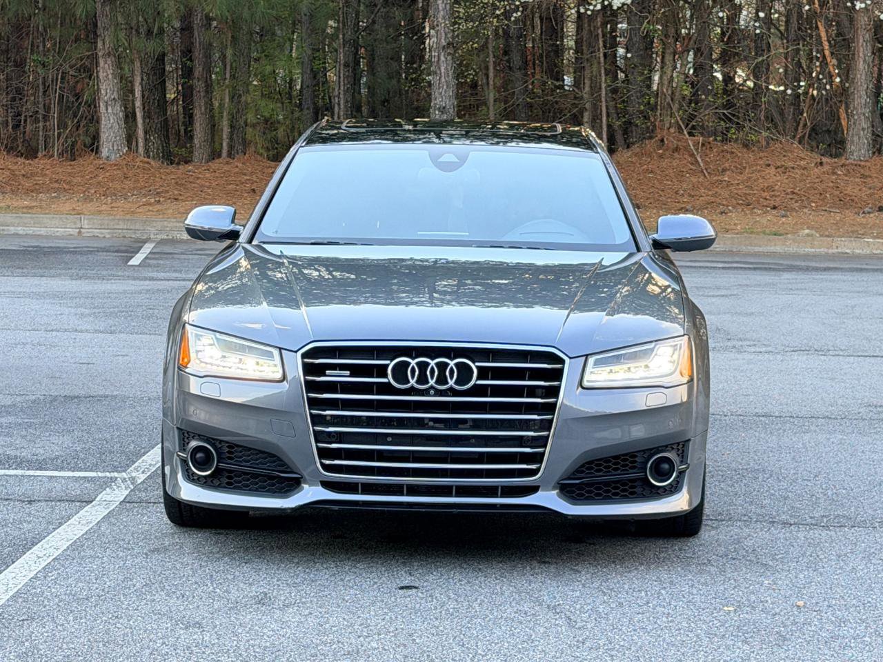 Used 2016 Audi A8 L 4.0T image 2