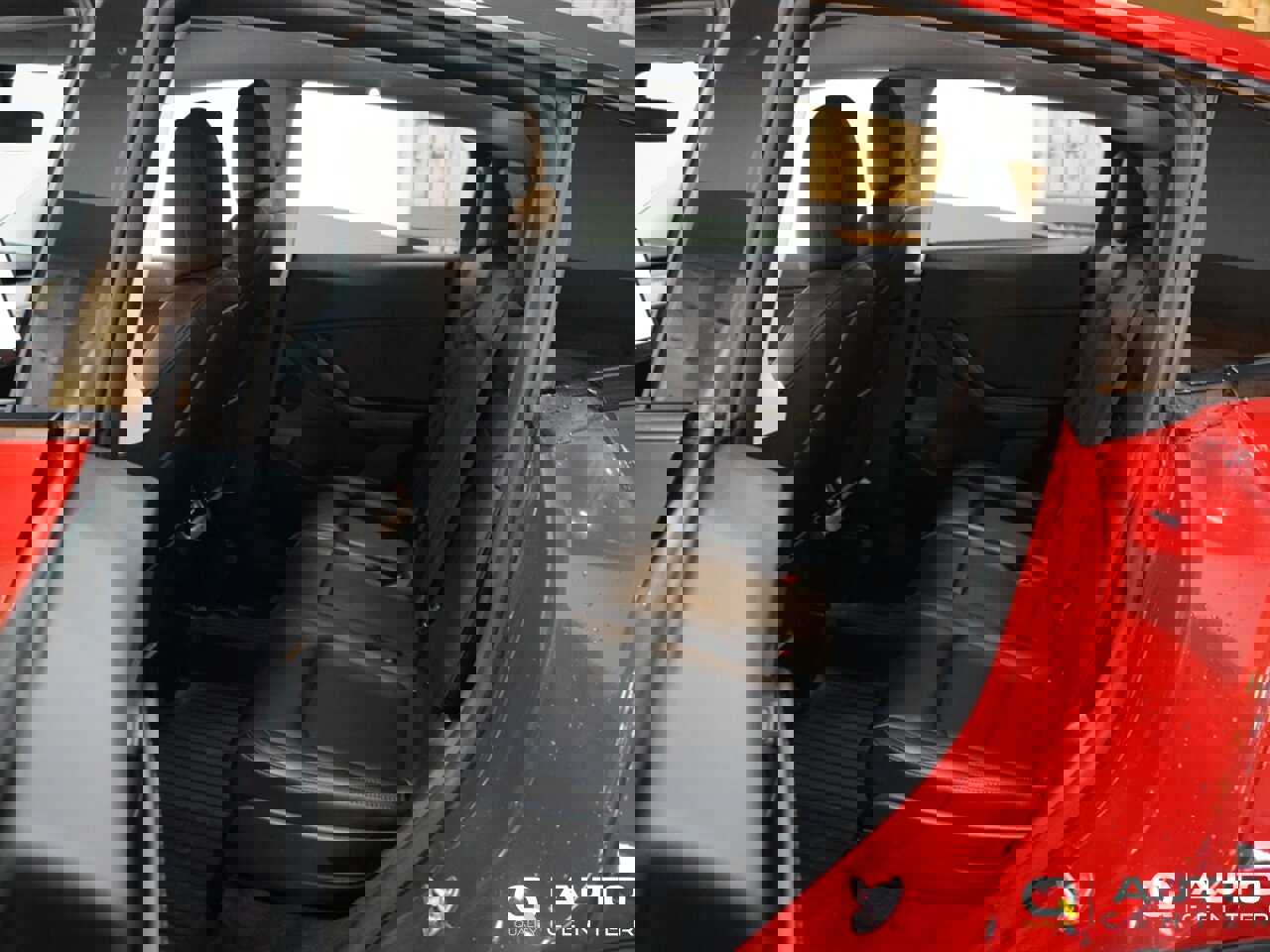 Used 2021 Tesla Model Y Long Range image 23