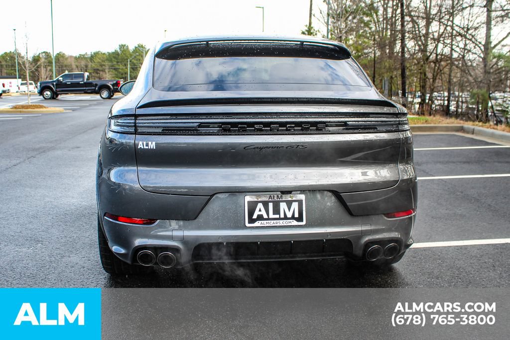 Used 2025 Porsche Cayenne GTS w/ Technology Package AWD/4WD image 10