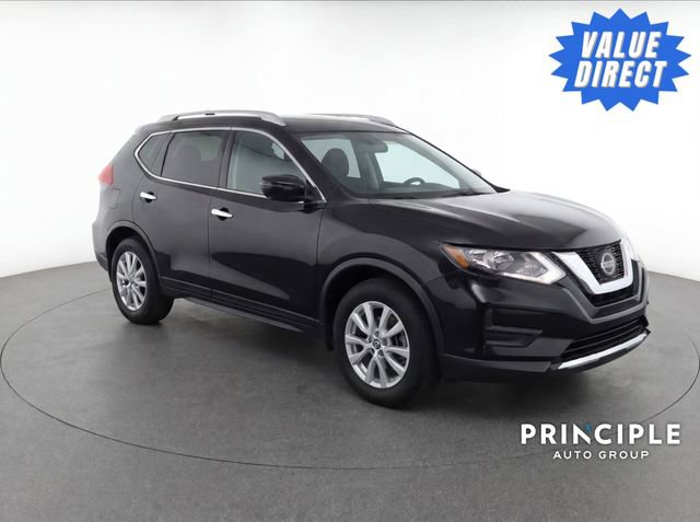 Used 2018 Nissan Rogue SV w/ Sun & Sound Touring Package