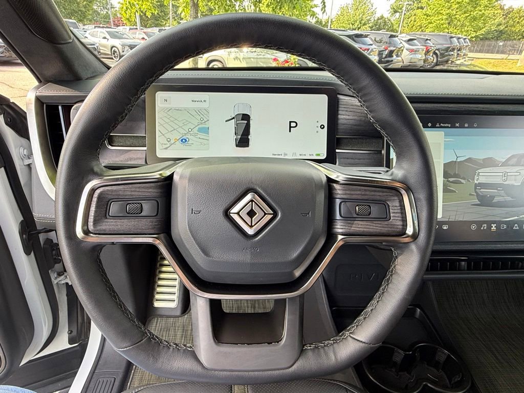 Used 2023 Rivian R1S Adventure AWD/4WD image 18