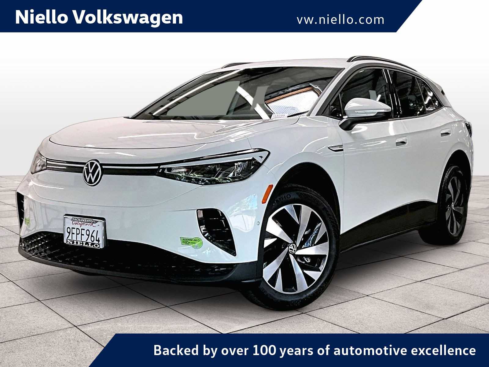 Used 2023 Volkswagen ID.4 Pro image 1