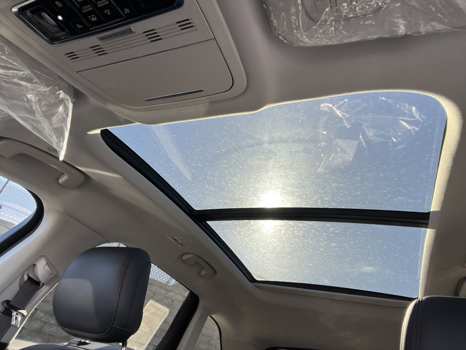 New 2026 Lincoln Nautilus Reserve w/ Jet Appearance Package image 7