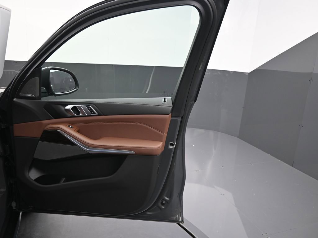 New 2026 BMW X5 xDrive50e AWD/4WD image 24