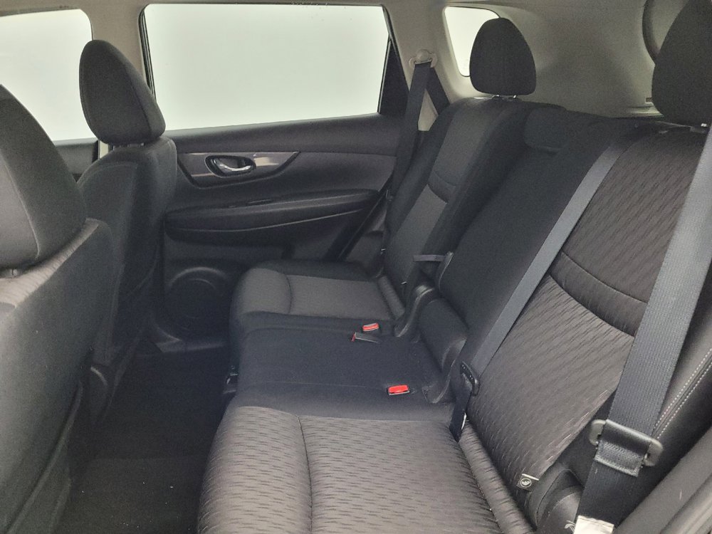 Used 2018 Nissan Rogue SV AWD/4WD image 18