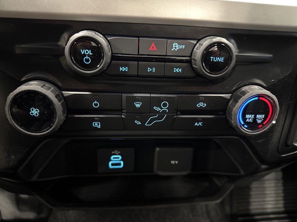 New 2025 Ford F250 XL w/ XL Driver Assist Package image 24