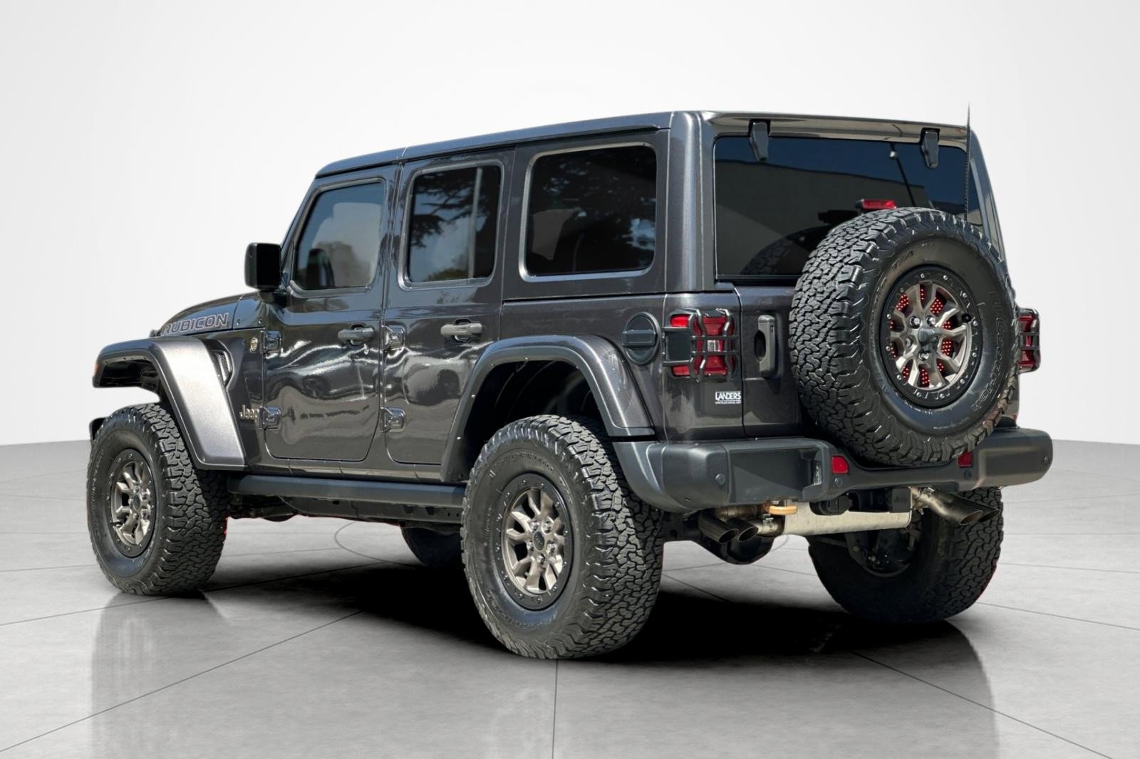Used 2022 Jeep Wrangler Unlimited Rubicon w/ Trailer Tow Package AWD/4WD image 3