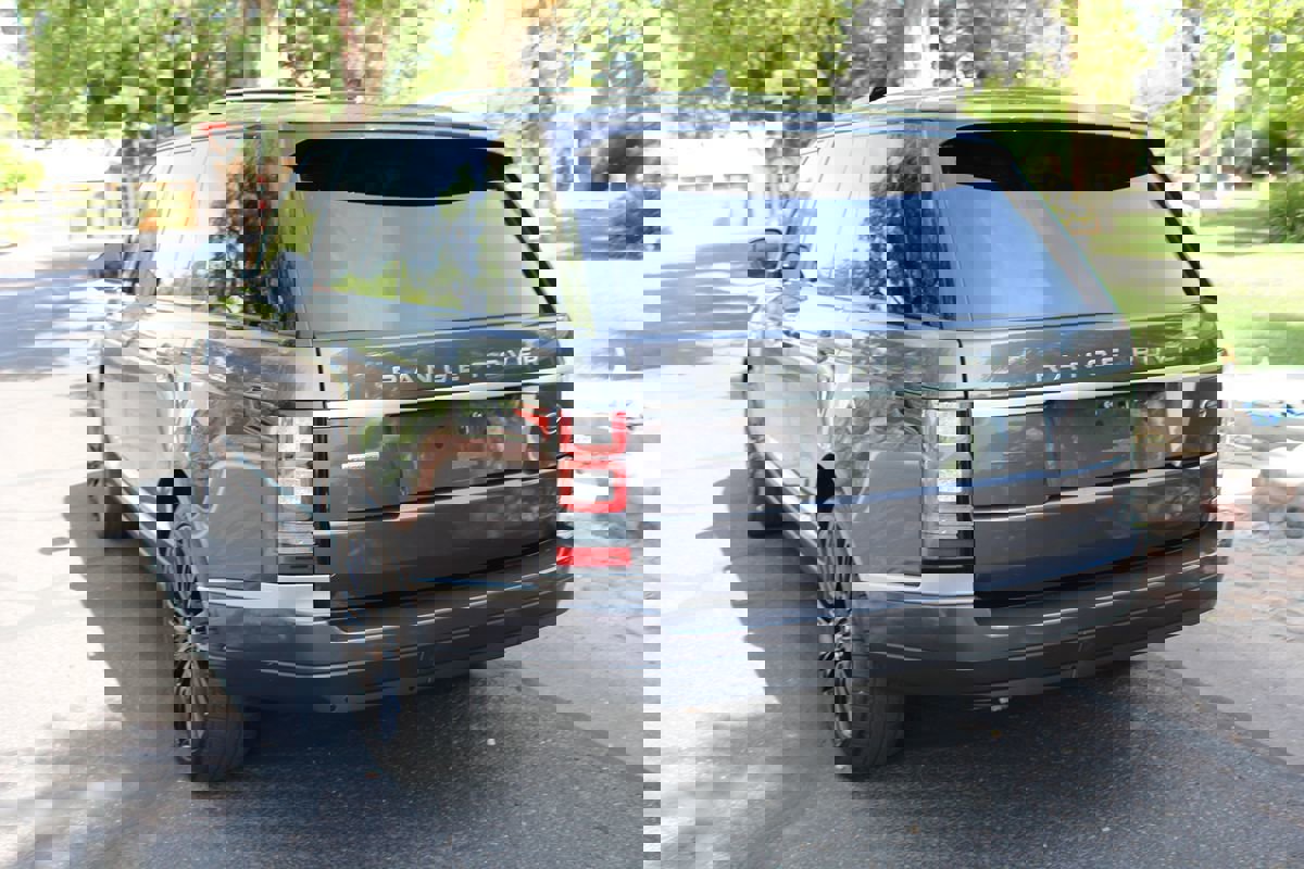 Used 2016 Land Rover Range Rover Supercharged AWD/4WD image 63