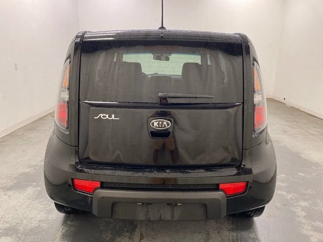 Used 2011 Kia Soul + FWD image 5