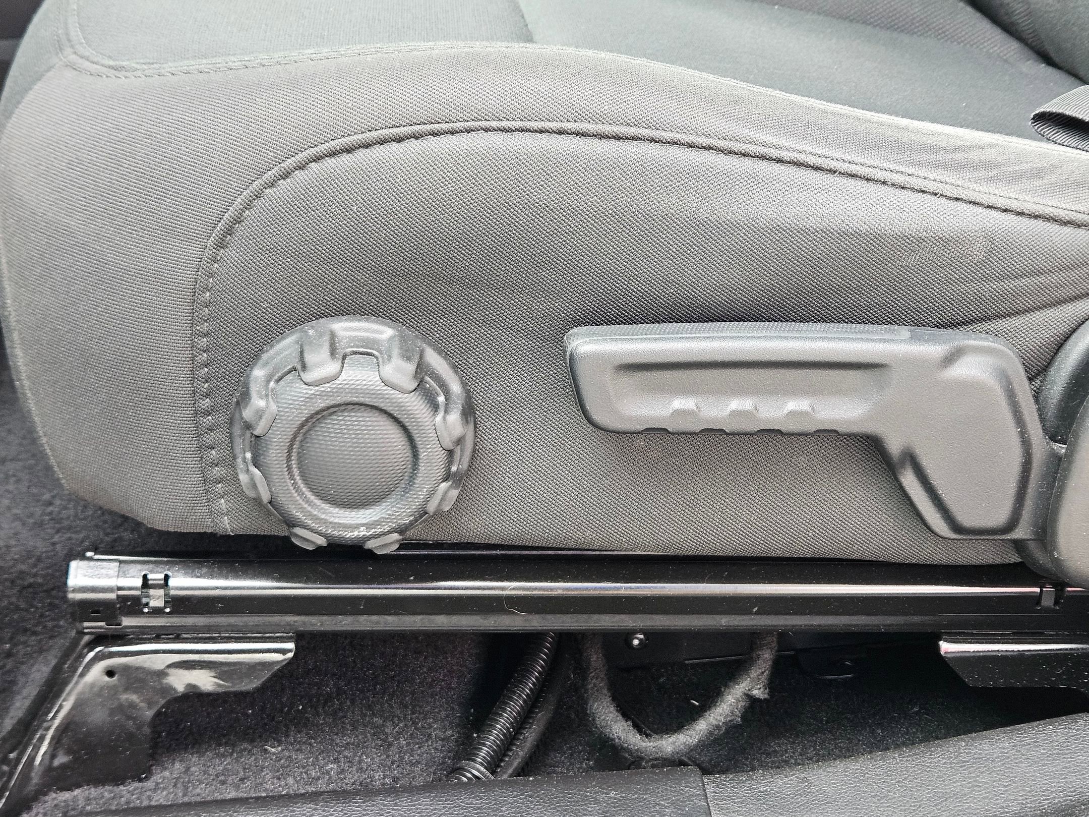 Used 2021 Jeep Gladiator Sport image 21