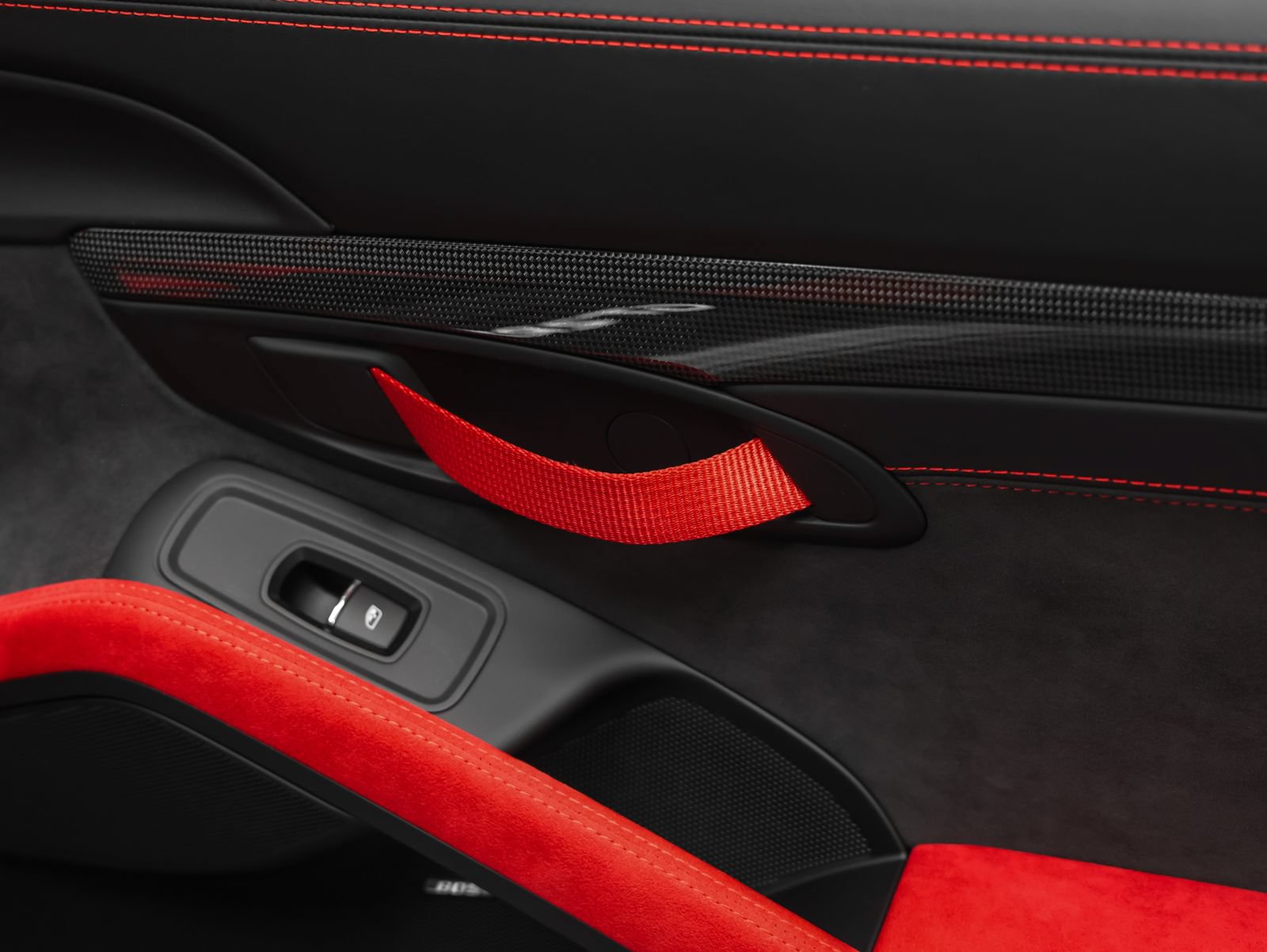 Certified 2018 Porsche 911 GT2 RS RWD image 60
