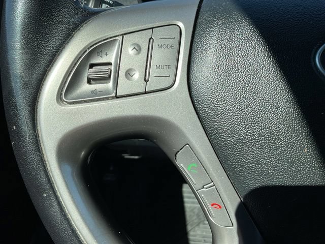 Used 2011 Hyundai Tucson Limited w/ Premium Pkg 3 FWD image 24
