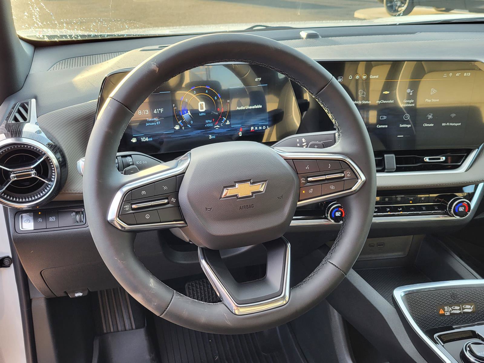 New 2026 Chevrolet Equinox LT w/ Convenience Package II FWD image 16