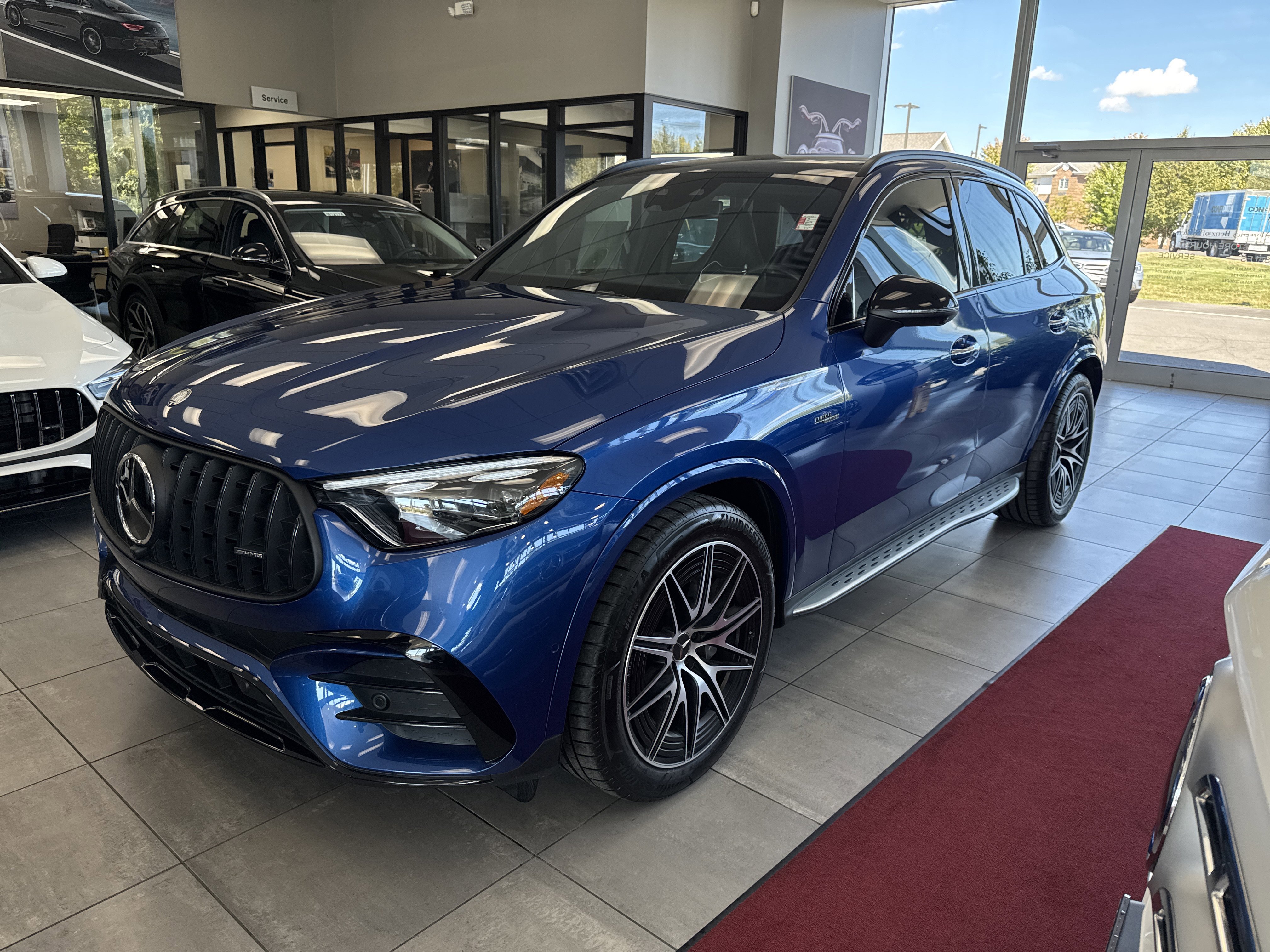 Used 2024 Mercedes-Benz GLC 43 AMG 4MATIC image 3