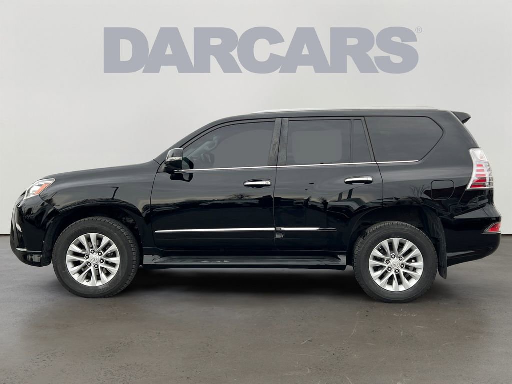 Used 2017 Lexus GX 460 image 3