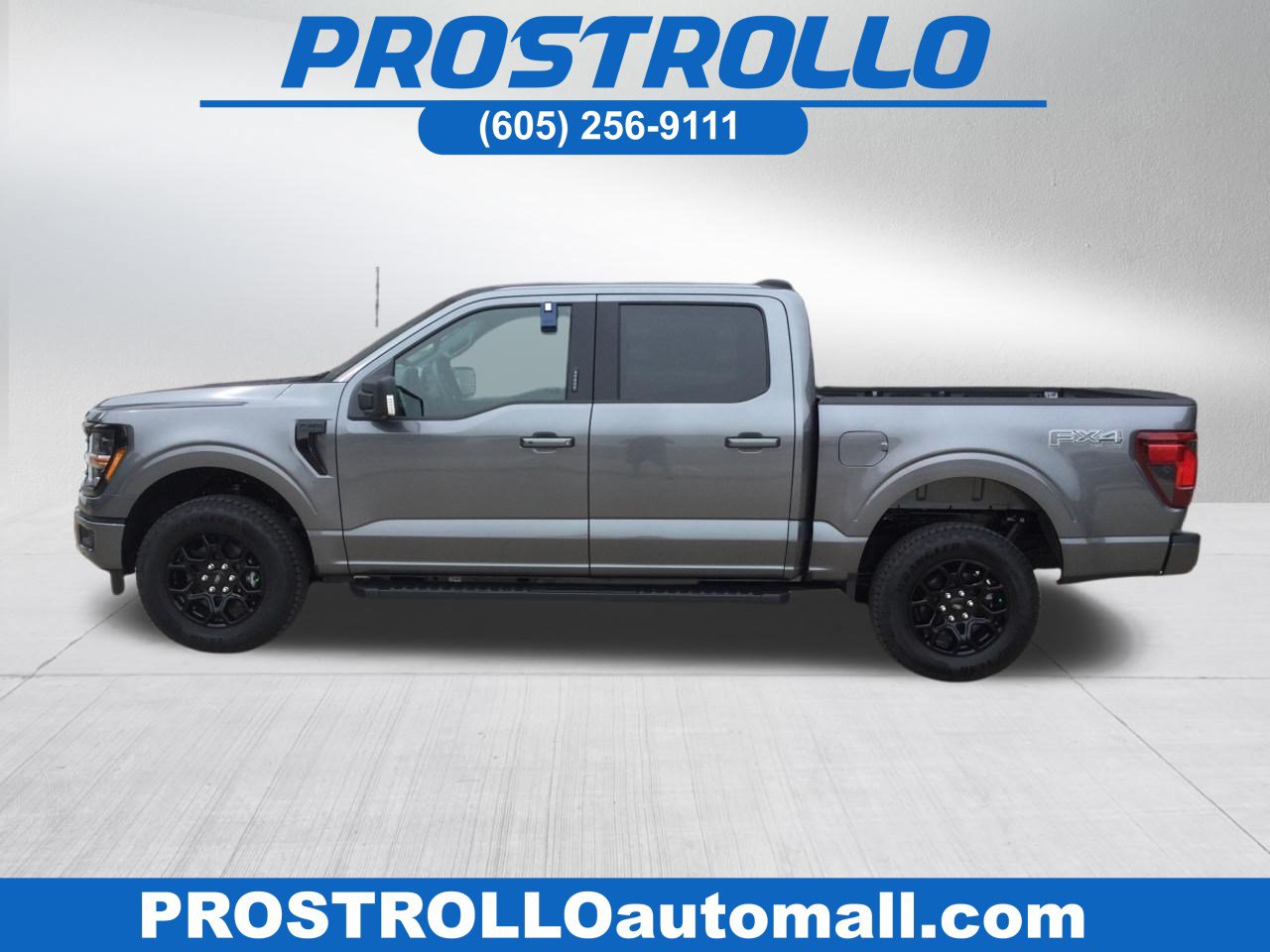 New 2026 Ford F150 XLT w/ Equipment Group 302A MID