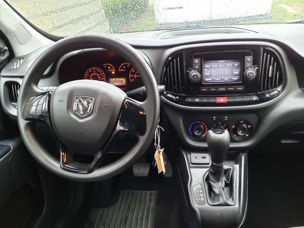 Used 2018 RAM ProMaster City Tradesman image 12