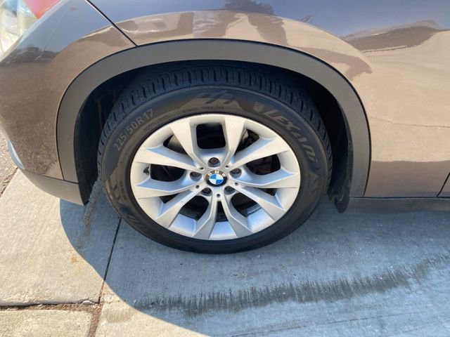 Used 2013 BMW X1 xDrive28i image 11