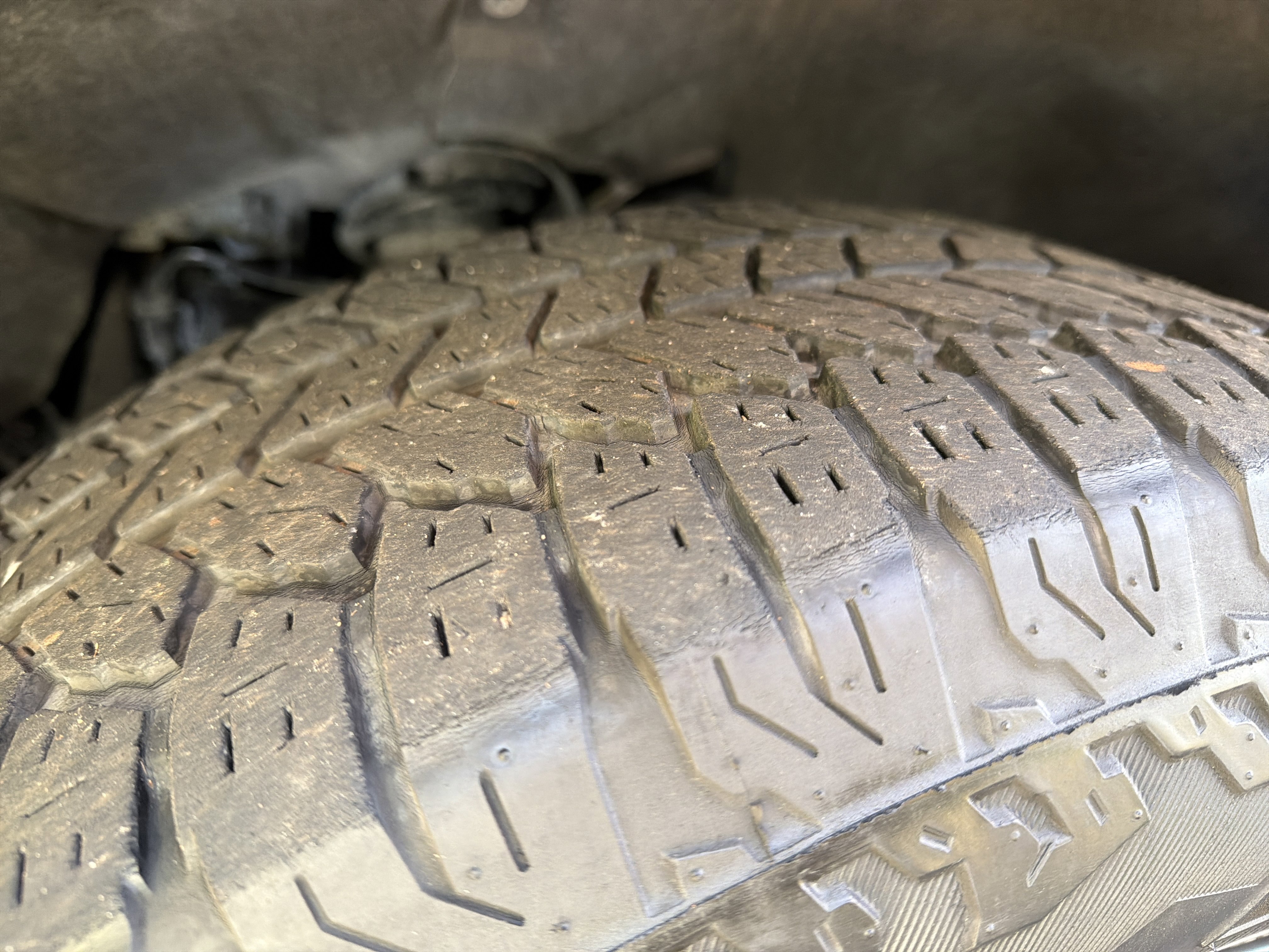 Used 2024 GMC Canyon Denali AWD/4WD image 12