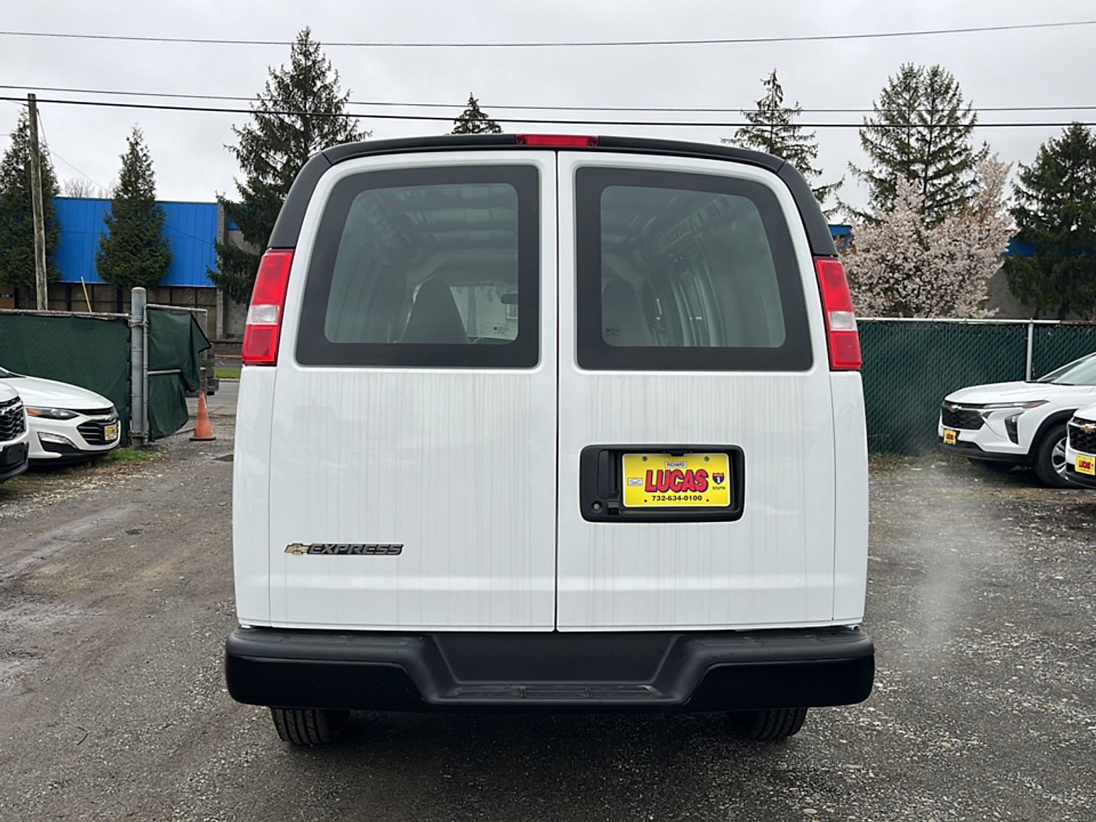 New 2025 Chevrolet Express 2500 RWD image 8