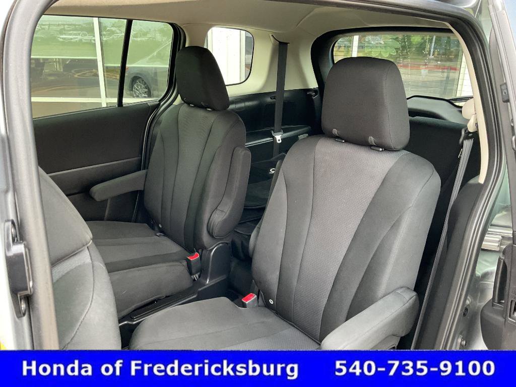 Used 2013 MAZDA MAZDA5 Touring FWD image 25