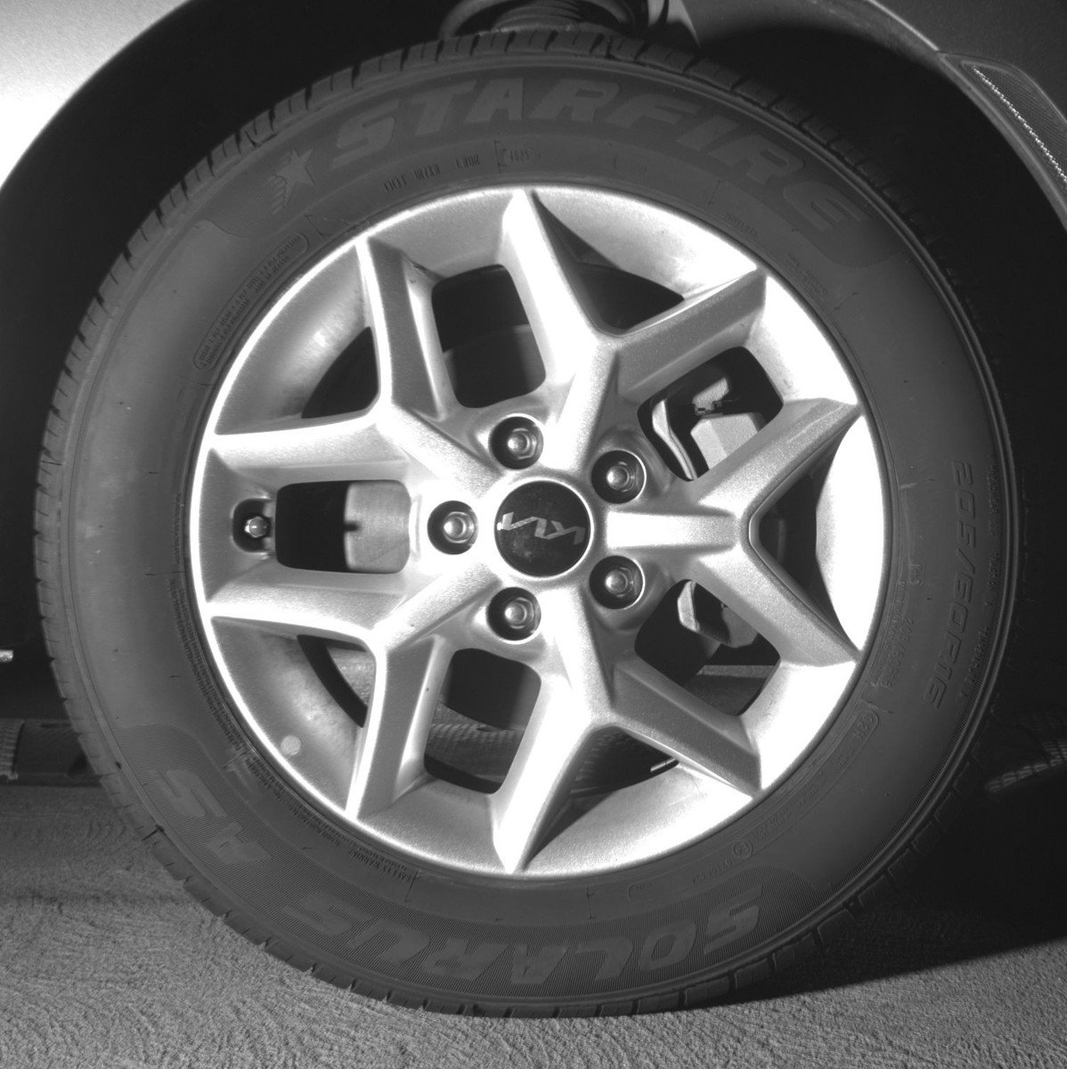 Used 2025 Kia Soul LX w/ LX Technology Package image 13