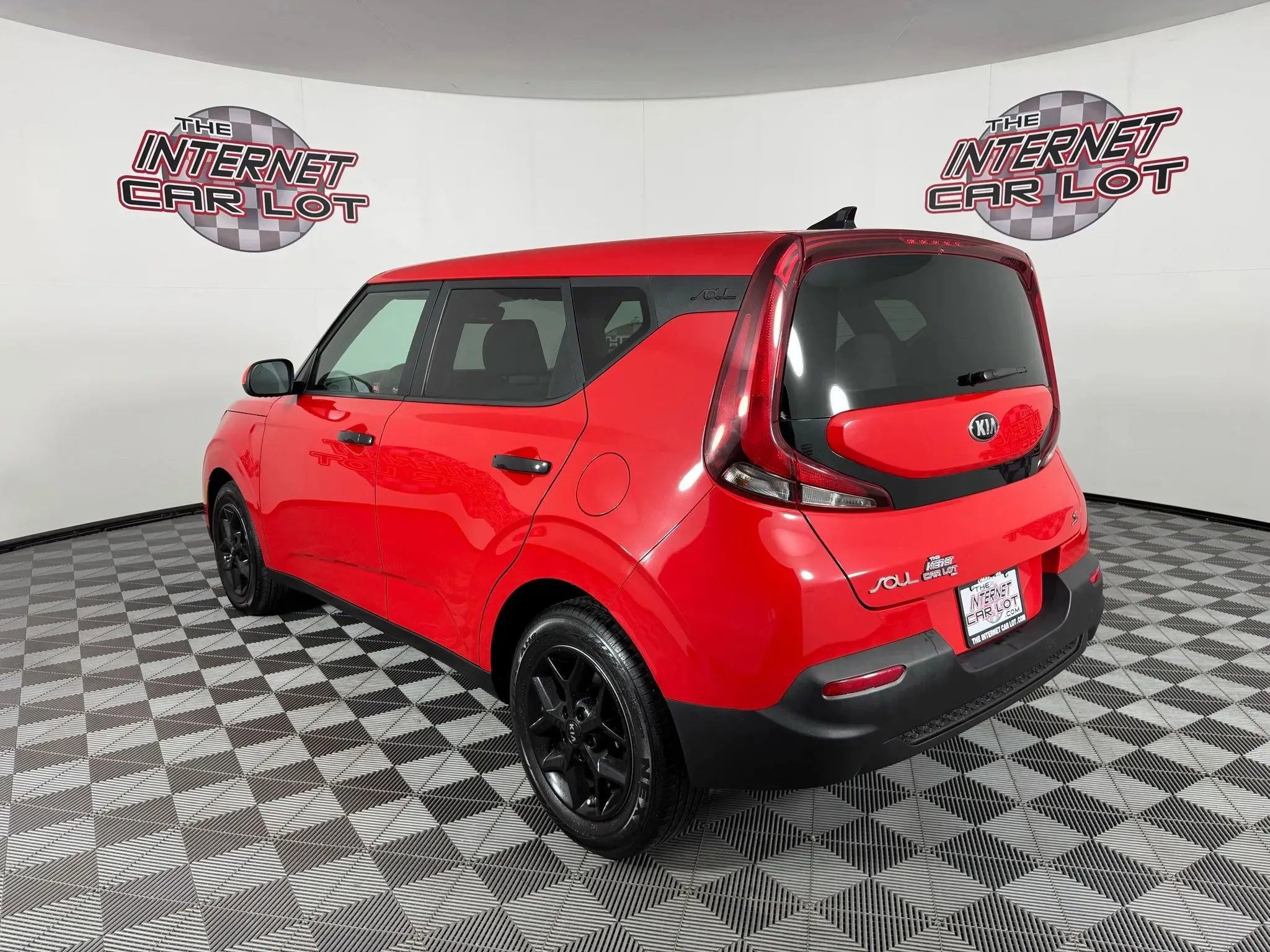 Used 2020 Kia Soul S FWD image 5