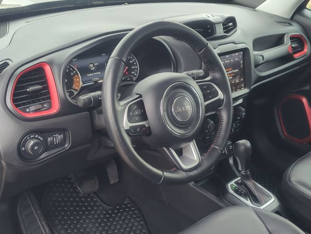 Used 2023 Jeep Renegade Trailhawk w/ Sun/Sound Group AWD/4WD image 12