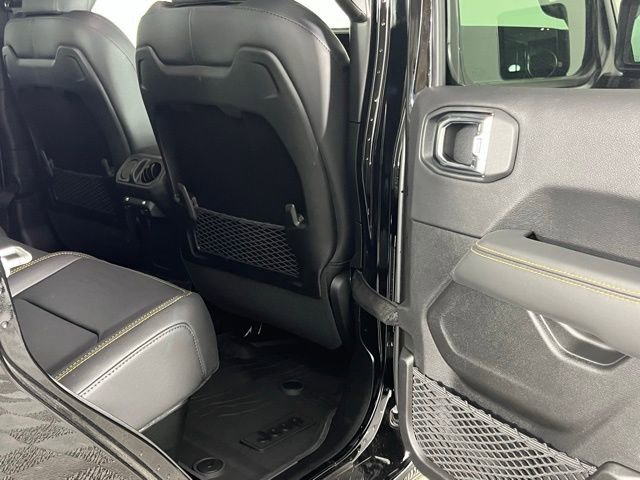 New 2025 Jeep Gladiator Sport w/ Premium Package AWD/4WD image 25