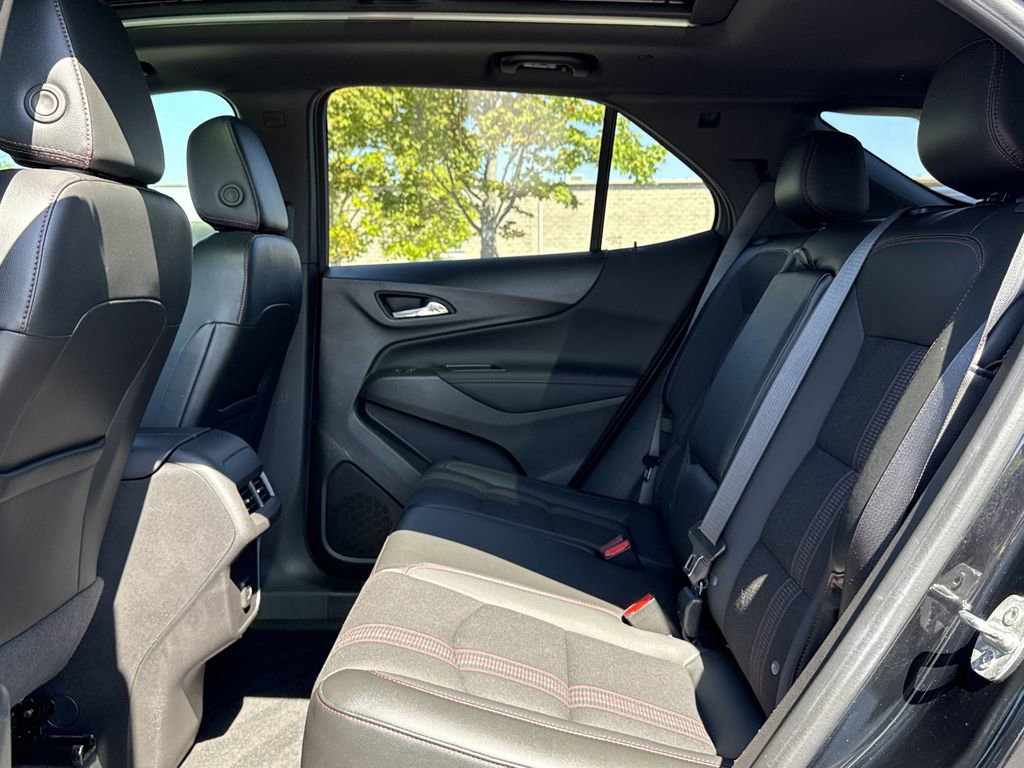 Used 2023 Chevrolet Equinox RS image 14