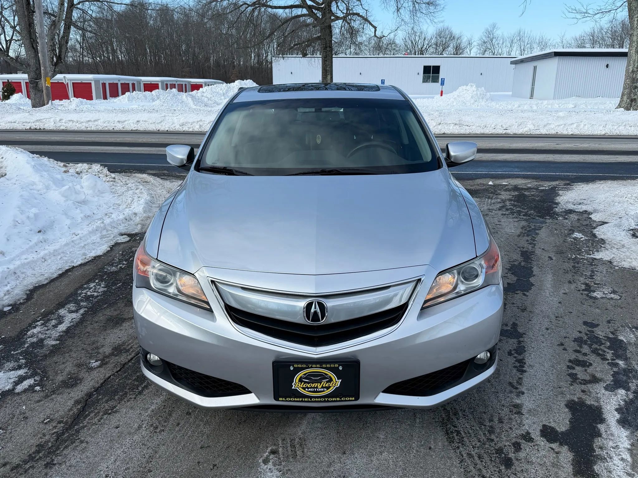 Used 2015 Acura ILX Sedan 4D image 2