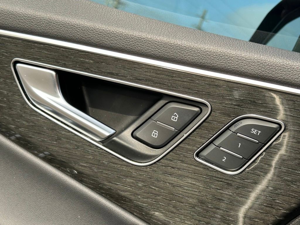 Used 2021 Audi Q7 3.0T Premium Plus w/ Executive Package image 64