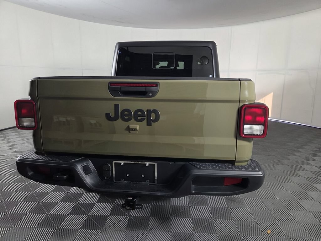 Used 2026 Jeep Gladiator Sport AWD/4WD image 6
